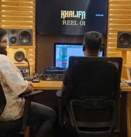 Prithviraj-starrer ‘Khalifa’ makers disclose dubbing for film is on in full swing in Kochi! Prithviraj-starrer ‘Khalifa’ makers disclose dubbing for film is on in full swing in Kochi!