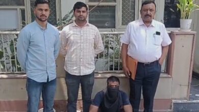 Delhi Police arrests absconding accused in illegal arms trafficking case Delhi Police arrests absconding accused in illegal arms trafficking case