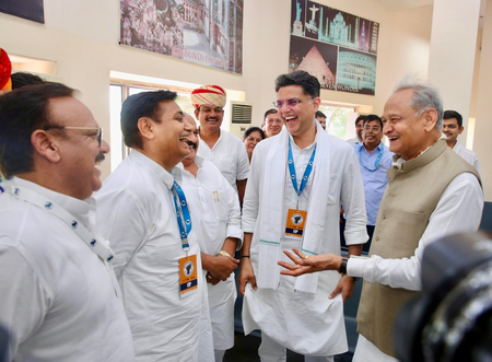 United colours of Congress create buzz as pics of Gehlot-Pilot, Dhariwal-Gunjal go viral United colours of Congress create buzz as pics of Gehlot-Pilot, Dhariwal-Gunjal go viral