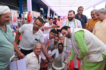 Centre disburses subsidy of Rs 504 crore to 22,259 new units under PMEGP scheme Centre disburses subsidy of Rs 504 crore to 22,259 new units under PMEGP scheme