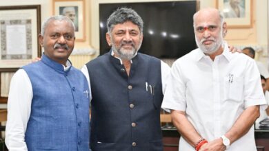 K’taka council polls: Expelled BJP MLAs confirm voting for Cong