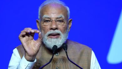 Paris is city of lights and colours: PM Modi to Indian diaspora