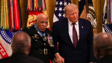 Trump awards Medal of Honor to three US heroes Trump awards Medal of Honor to three US heroes