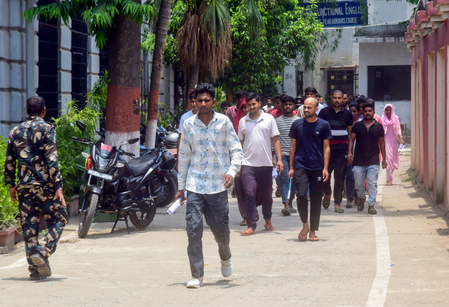 No leave for students on June 20, 21: NMC advisory to medical colleges ahead of NEET-UG re-exam No leave for students on June 20, 21: NMC advisory to medical colleges ahead of NEET-UG re-exam
