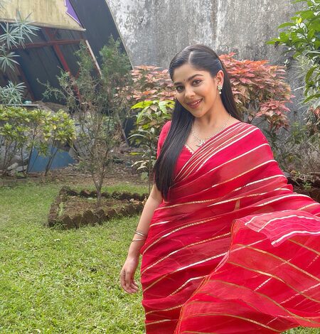 Ahead of Father’s Day, Niharika Chouksey shares how her father adds up to her silent strength Ahead of Father’s Day, Niharika Chouksey shares how her father adds up to her silent strength