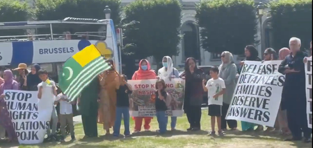 Brussels: Kashmiris protest outside European Parliament, slams Pakistan for human rights abuses in PoK Brussels: Kashmiris protest outside European Parliament, slams Pakistan for human rights abuses in PoK