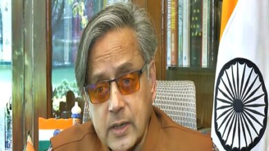 Split within Trinamool ranks reflects politics without principles: Shashi Tharoor