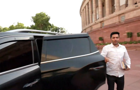 Amid Trinamool split, Abhishek Banerjee’s Delhi visit by private jet sparks fresh political row Amid Trinamool split, Abhishek Banerjee’s Delhi visit by private jet sparks fresh political row