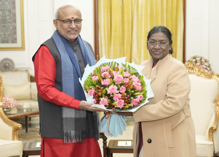 VP, Defence Minister extend birthday wishes to President Murmu VP, Defence Minister extend birthday wishes to President Murmu