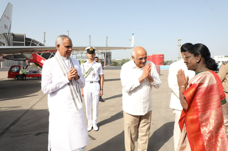 Gujarat leaders extend birthday greetings to President Murmu Gujarat leaders extend birthday greetings to President Murmu