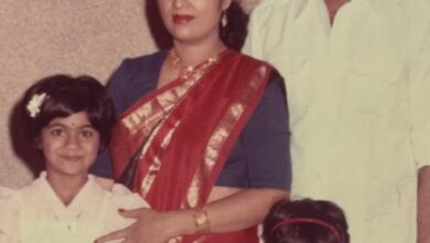 Shamita Shetty shares an unseen childhood picture with sister Shilpa Shetty and parents