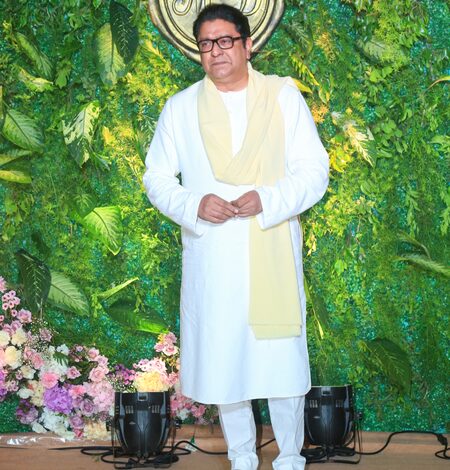 Raj Thackeray slams turncoats, says selling self-respect creates ‘living corpses’