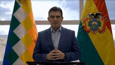 Bolivian president declares state of emergency to restore road traffic