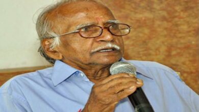 Malayalam poet and Padma Shri awardee P. Narayana Kurup dies at 91 Malayalam poet and Padma Shri awardee P. Narayana Kurup dies at 91