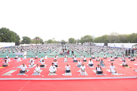 ‘Let us make yoga a collective force for nation-building’: CM Patel leads Gujarat celebrations