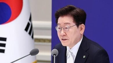 South Korean President Lee appoints new senior secretaries for communication, civil affairs South Korean President Lee appoints new senior secretaries for communication, civil affairs