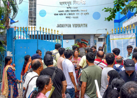 Over 1.09 lakh candidates appear for NEET UG re-examination in West Bengal Over 1.09 lakh candidates appear for NEET UG re-examination in West Bengal