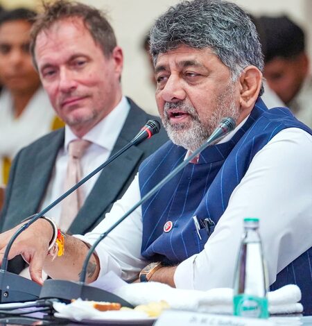 K’taka Cabinet expansion: Muslim leaders lobby for Saleem Ahmed’s inclusion K’taka Cabinet expansion: Muslim leaders lobby for Saleem Ahmed’s inclusion
