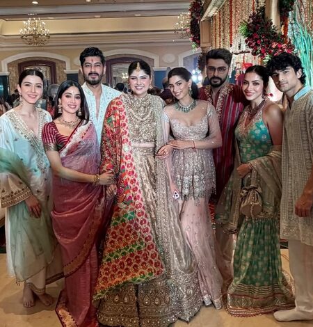 Maheep Kapoor shares glimpses from Anshula Kapoor’s pre-wedding festivities, says ‘Shaadi begins’ Maheep Kapoor shares glimpses from Anshula Kapoor’s pre-wedding festivities, says ‘Shaadi begins’
