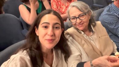 Sharmila Tagore reunites with ex DIL Amrita Singh at theatre play, Sara Ali Khan calls them ‘OG legends’
