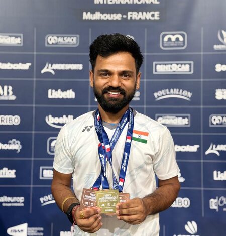 Krishna Nagar stuns Paralympic champion Charles Noakes French Para Badminton International gold Krishna Nagar stuns Paralympic champion Charles Noakes French Para Badminton International gold