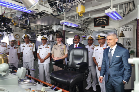 US gives Sri Lanka four million worth maritime system US gives Sri Lanka four million worth maritime system