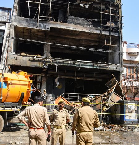 Lucknow fire tragedy: NHRC seeks report from DM, Police Commissioner