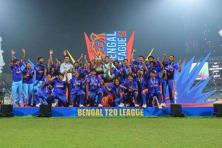 Women’s Bengal T20 League: Howrah Warriors outclass Murshidabad Kueens to lift trophy Women’s Bengal T20 League: Howrah Warriors outclass Murshidabad Kueens to lift trophy
