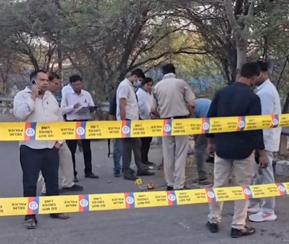 Delhi: Murder case main accused arrested after gunfight near Signature Bridge Delhi: Murder case main accused arrested after gunfight near Signature Bridge