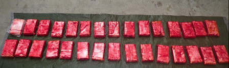 Six Australian men charged over 120 kg cocaine import from US Six Australian men charged over 120 kg cocaine import from US