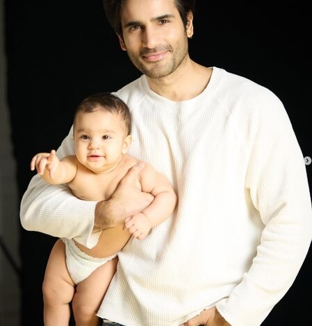 Karan Tacker clarifies he is ‘still single and seeking’ in an emotional post Karan Tacker clarifies he is ‘still single and seeking’ in an emotional post