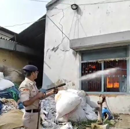 Fire at Muzaffarpur’s Bela industrial area factory, no injuries reported Fire at Muzaffarpur’s Bela industrial area factory, no injuries reported