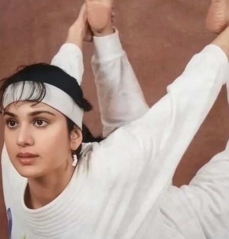 Meenakshi Seshadri urges all to practice Yoga everyday & not specially wait for ‘International Yoga Day’