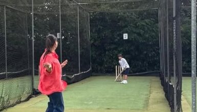 Kareena Kapoor says ‘Can give Bumrah competition’ as she flaunts her bowling skills opposite Taimur Kareena Kapoor says ‘Can give Bumrah competition’ as she flaunts her bowling skills opposite Taimur