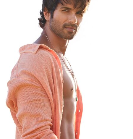 Shahid Kapoor shares update on ‘Farzi 2’: It should be out next year Shahid Kapoor shares update on ‘Farzi 2’: It should be out next year