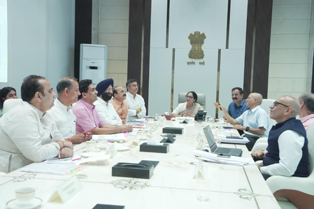 Delhi govt unveils health scheme for 2.7 lakh construction workers, kin Delhi govt unveils health scheme for 2.7 lakh construction workers, kin
