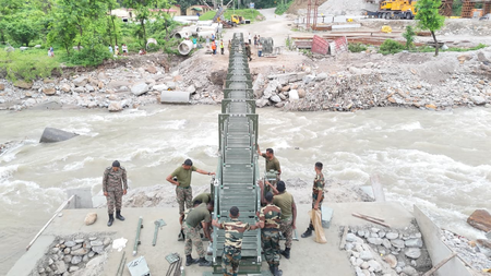 Army restores Siliguri-Mirik link with foot bridge