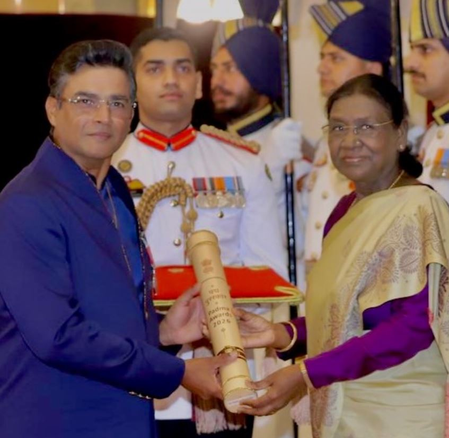 R. Madhavan dedicates his Padma Shri to the ‘magic of cinema’ R. Madhavan dedicates his Padma Shri to the ‘magic of cinema’