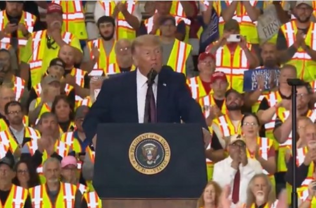 Trump touts Iran deal, jobs during Pennsylvania visit