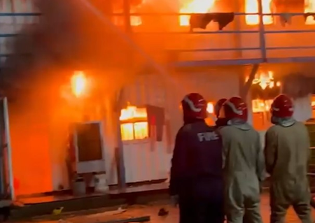 Delhi: Massive fire erupts at labour settlement near Udyog Bhawan; no casualties reported
