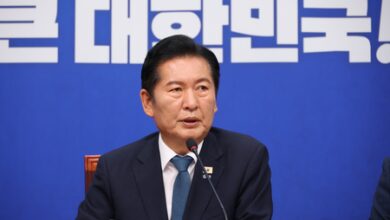 South Korea: Ruling party chief resigns, expected to seek reelection for another term