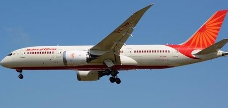 Air India Delhi-Amritsar flight briefly infringes Pakistani airspace, probe ordered Air India Delhi-Amritsar flight briefly infringes Pakistani airspace, probe ordered