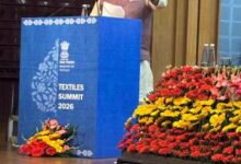 Time has come to execute district, state textile plans with proactive mindset: Giriraj Singh