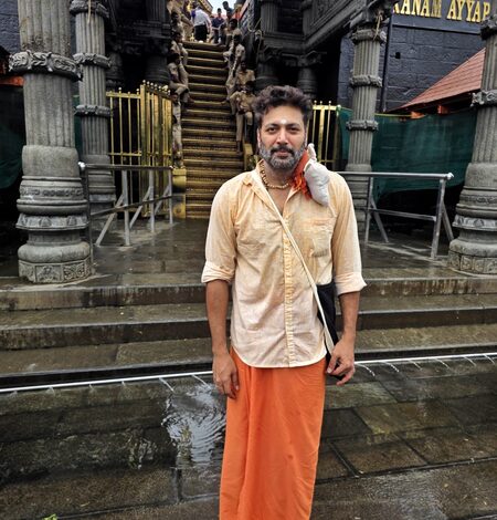 Ravi Mohan completes holy Sabarimala trip; says will work tirelessly in cinema industry for everyone who wants him to grow Ravi Mohan completes holy Sabarimala trip; says will work tirelessly in cinema industry for everyone who wants him to grow