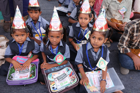 Gujarat enrols over 11 lakh students as school admission drive reaches 17,338 villages Gujarat enrols over 11 lakh students as school admission drive reaches 17,338 villages