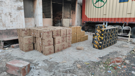 Liquor valued at Rs 63 lakh seized in Gujarat, truck driver arrested Liquor valued at Rs 63 lakh seized in Gujarat, truck driver arrested