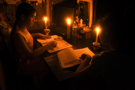 655 million people worldwide still live without electricity: UN report