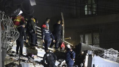At least 32 dead, 700 injured in Venezuelan earthquakes: Acting president