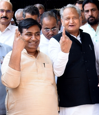 Gehlot backs Dotasra, calls Kirodi’s allegations ‘baseless’ amid escalating row