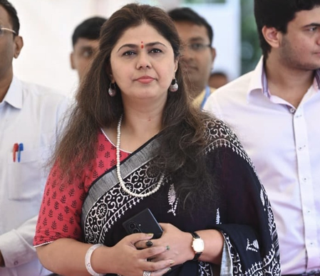 Maha Minister announces pilot pollution control plan for Chandrapur, mandates clean fuel for Bhiwandi textile units